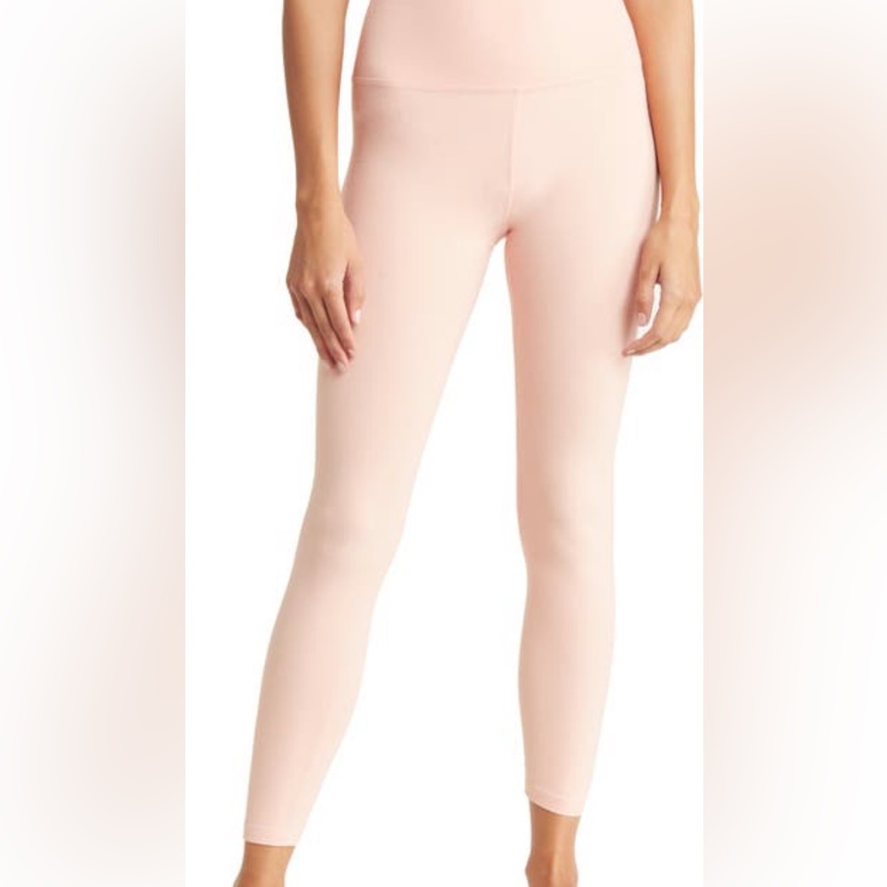 NWT Beyond Yoga High Waist Leggings Size Small Coral Dust in Color